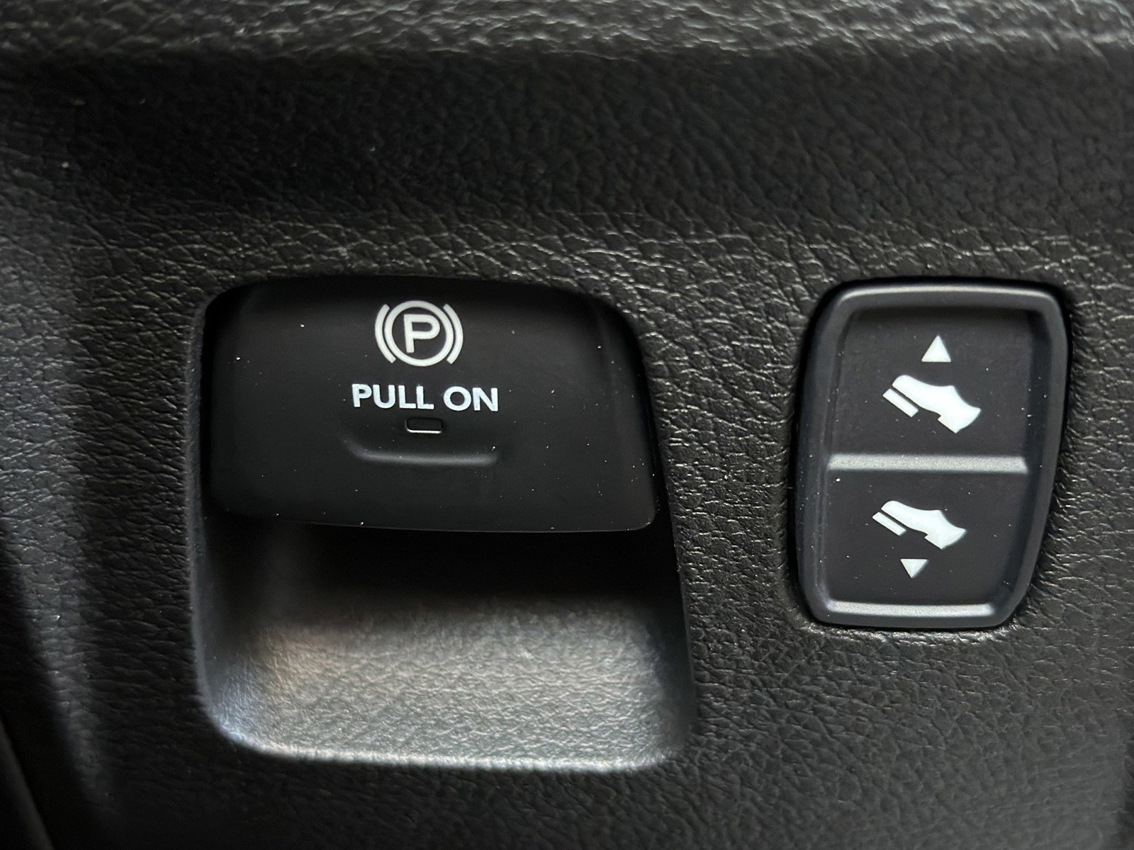 Used 2022 RAM 1500 Big Horn image 30