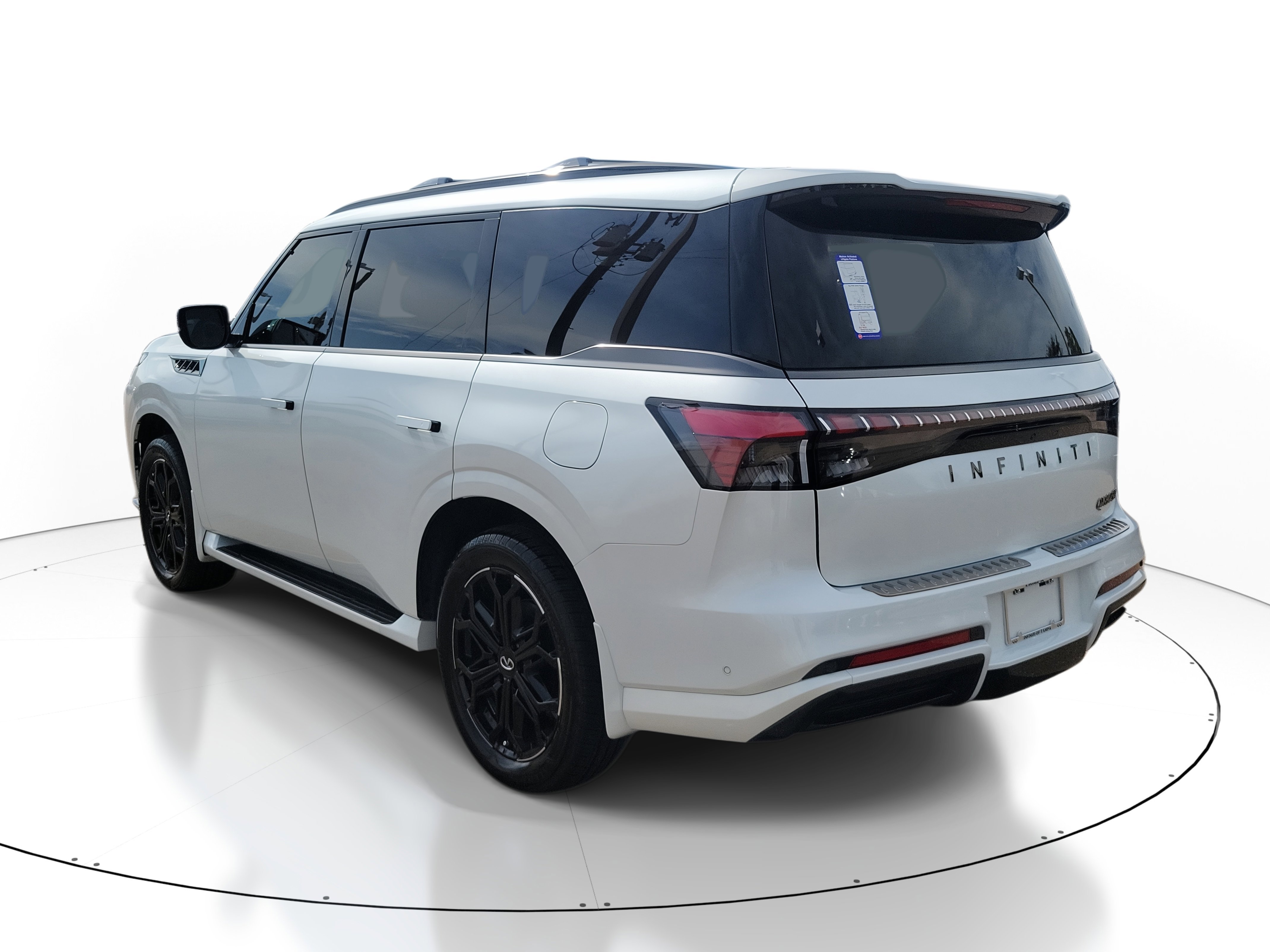 New 2026 INFINITI QX80 4WD image 4