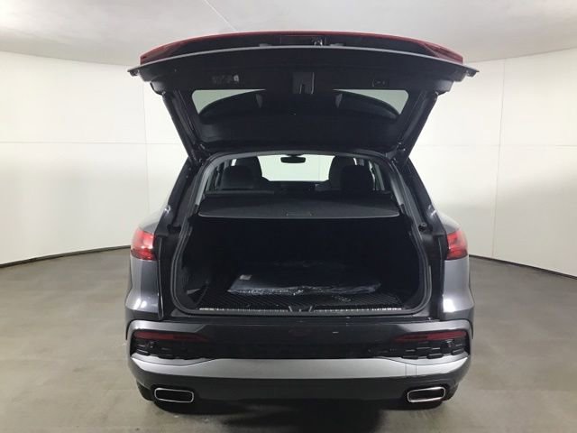 Used 2025 Audi Q5 Premium w/ Premium Plus AWD/4WD image 23