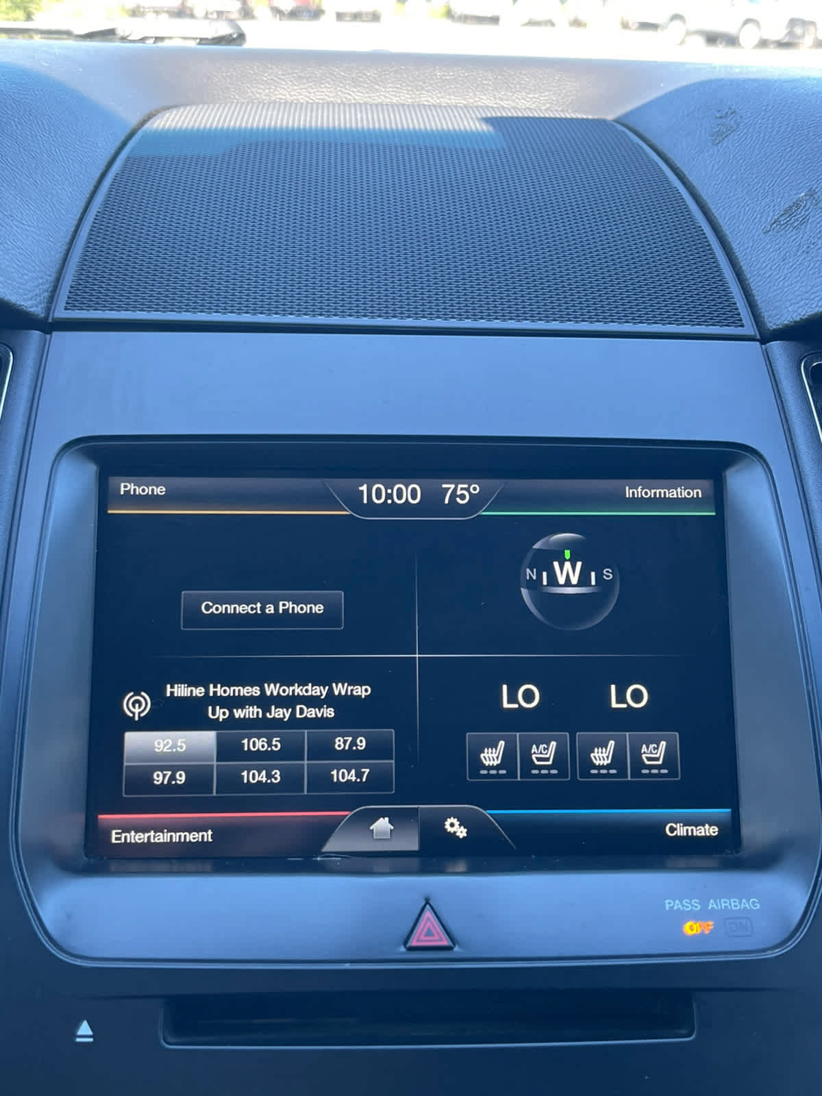 Used 2015 Ford Taurus Limited FWD image 15