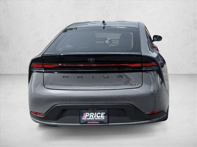 Used 2024 Toyota Prius LE FWD image 15