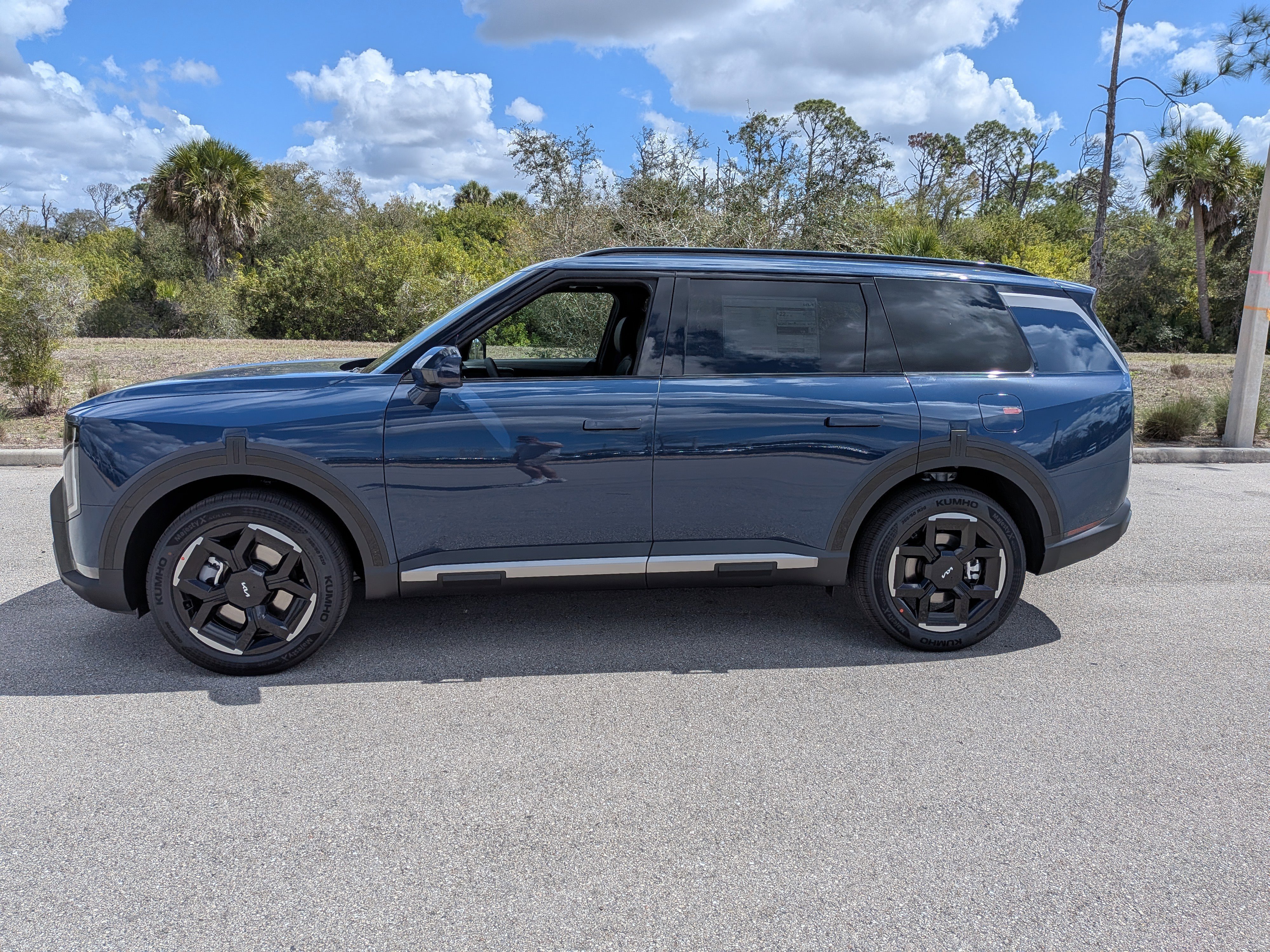 New 2027 Kia Telluride EX FWD image 8