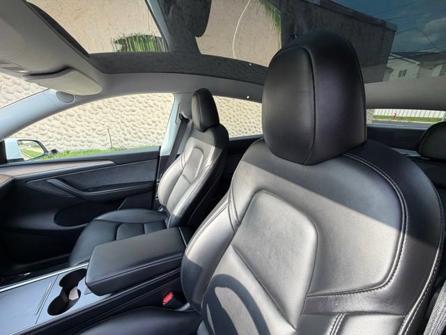 Used 2024 Tesla Model Y Performance AWD/4WD image 15