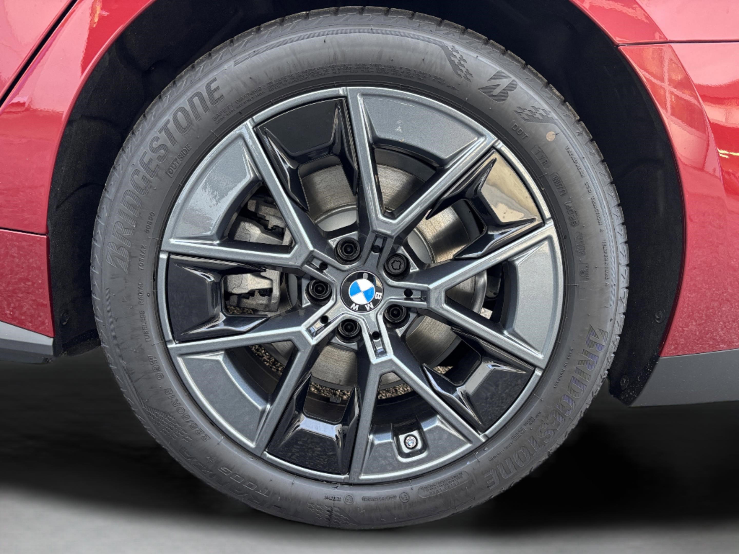 New 2026 BMW i4 eDrive40 w/ Premium Package RWD image 32