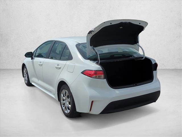 Used 2024 Toyota Corolla LE image 8