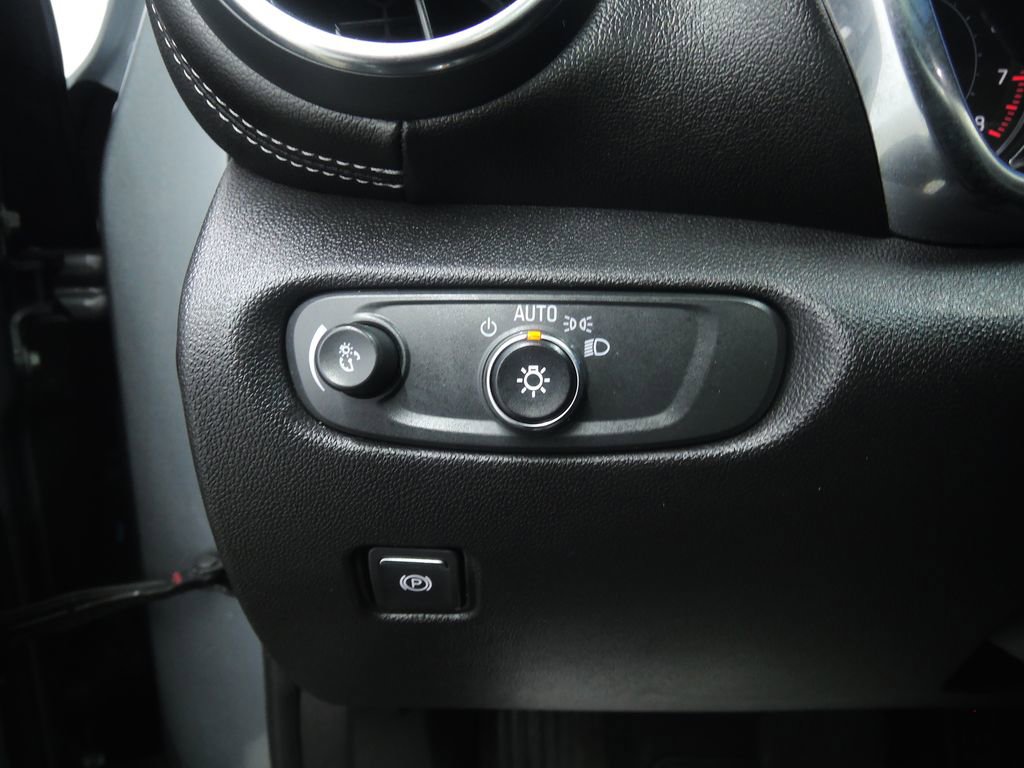 Used 2024 Chevrolet Blazer LT w/ Sound & Technology Package image 27