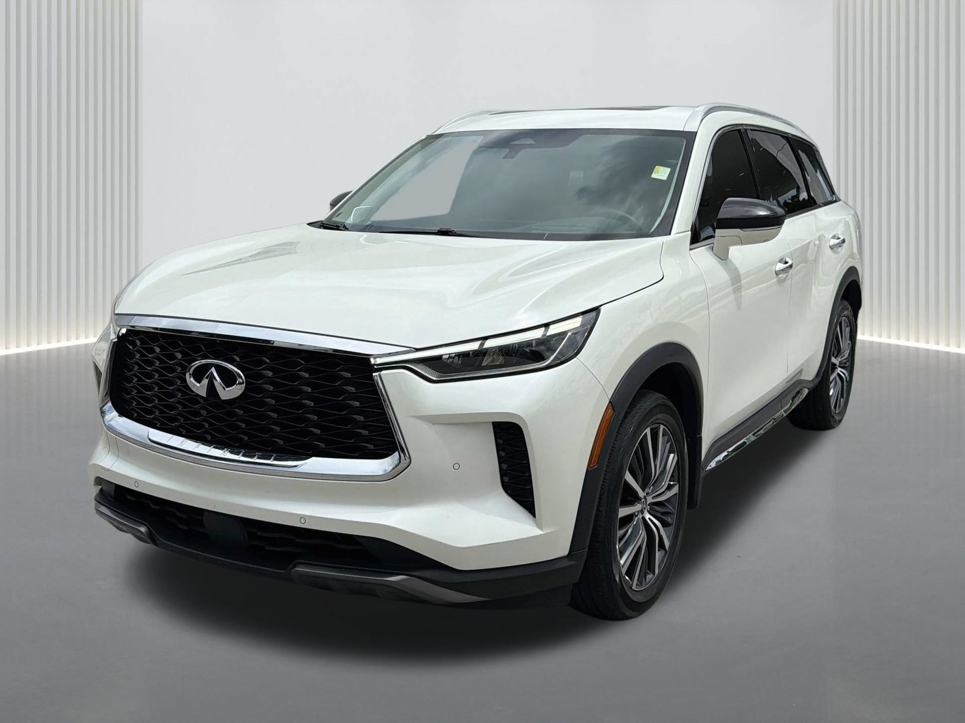 Used 2023 INFINITI QX60 Sensory w/ Vision Package