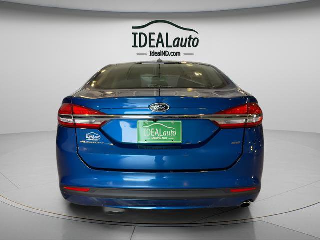 Used 2017 Ford Fusion SE FWD image 5