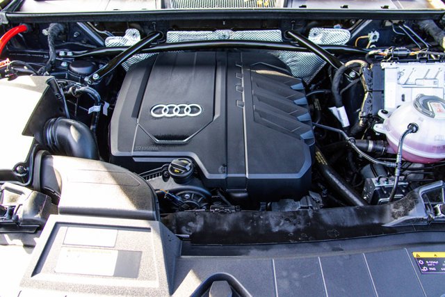 Used 2024 Audi Q5 2.0T Premium w/ Summer of Audi Package image 26