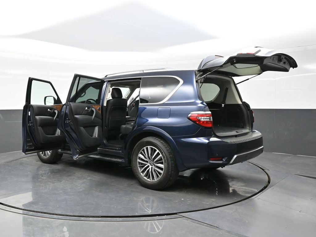 Used 2024 Nissan Armada SL w/ Captain's Chairs Package image 52
