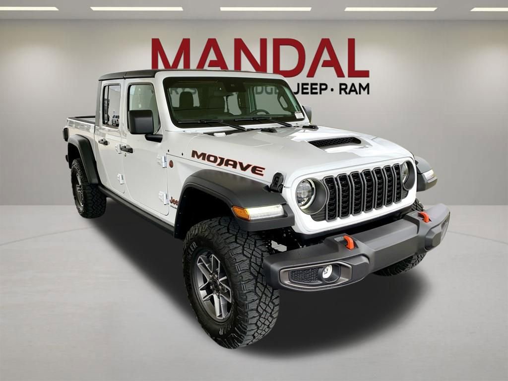 Used 2025 Jeep Gladiator Mojave AWD/4WD image 5