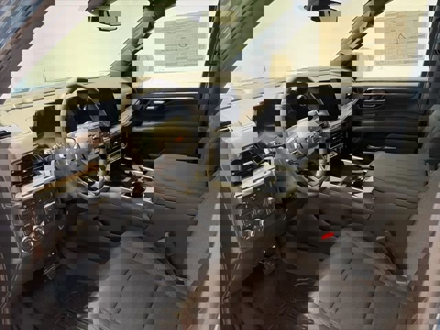 New 2026 Chevrolet Tahoe LS image 8