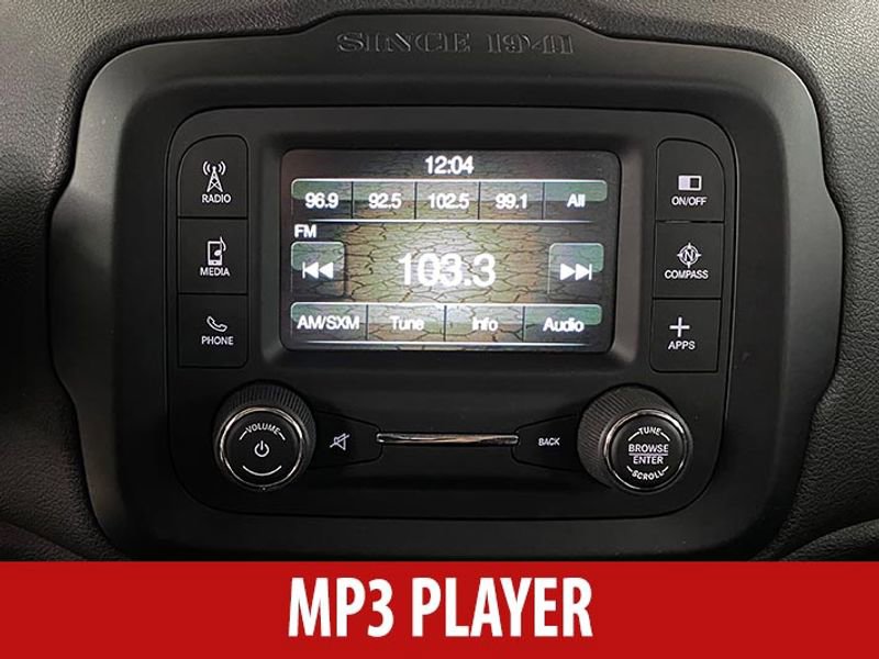 Used 2016 Jeep Renegade Latitude w/ Cold Weather Group image 12