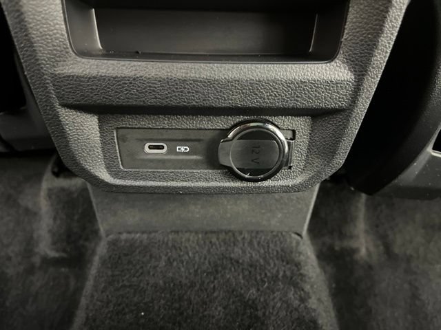 Used 2023 Volkswagen Tiguan SE R-Line FWD image 45