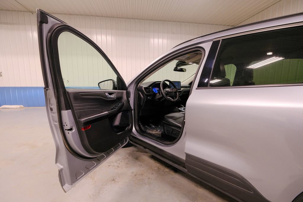 Used 2024 Ford Escape Base image 22