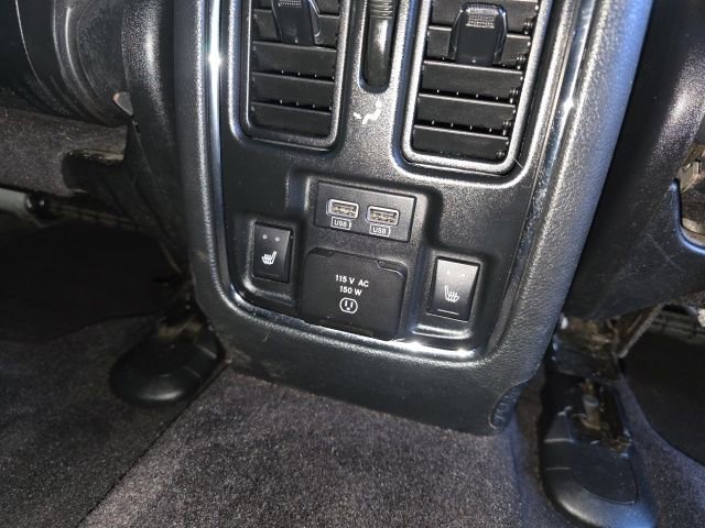 Used 2016 Jeep Grand Cherokee Limited AWD/4WD image 15