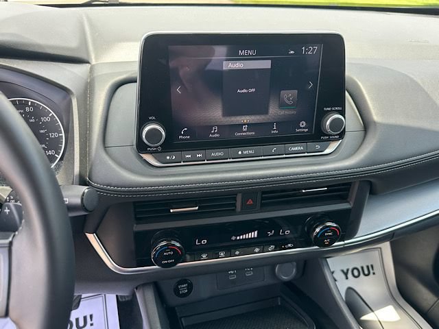 Used 2025 Nissan Rogue SV FWD image 21