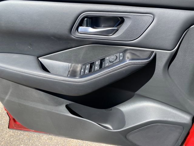 New 2026 Nissan Rogue SV image 13