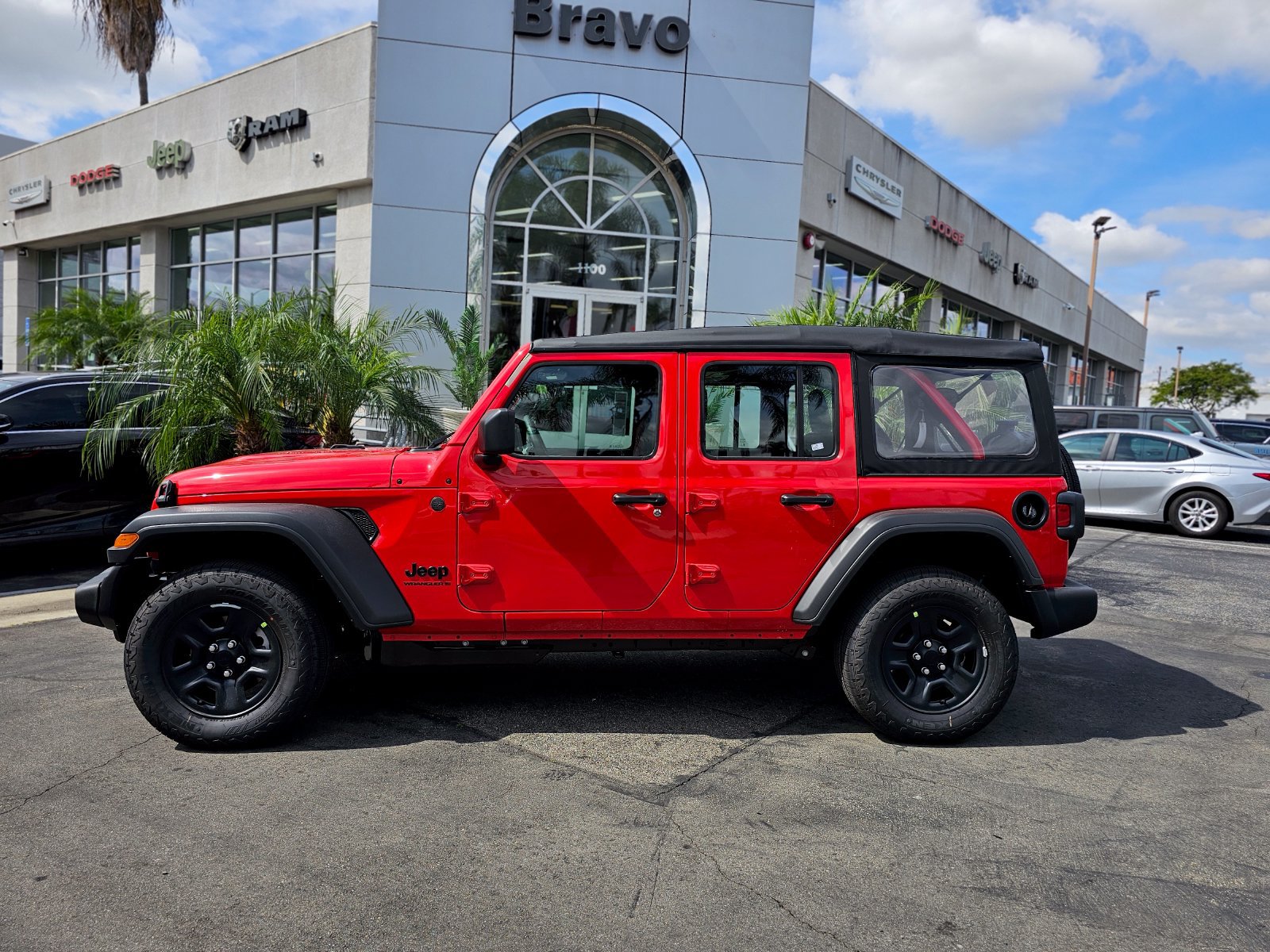 New 2026 Jeep Wrangler Unlimited Sport AWD/4WD image 4