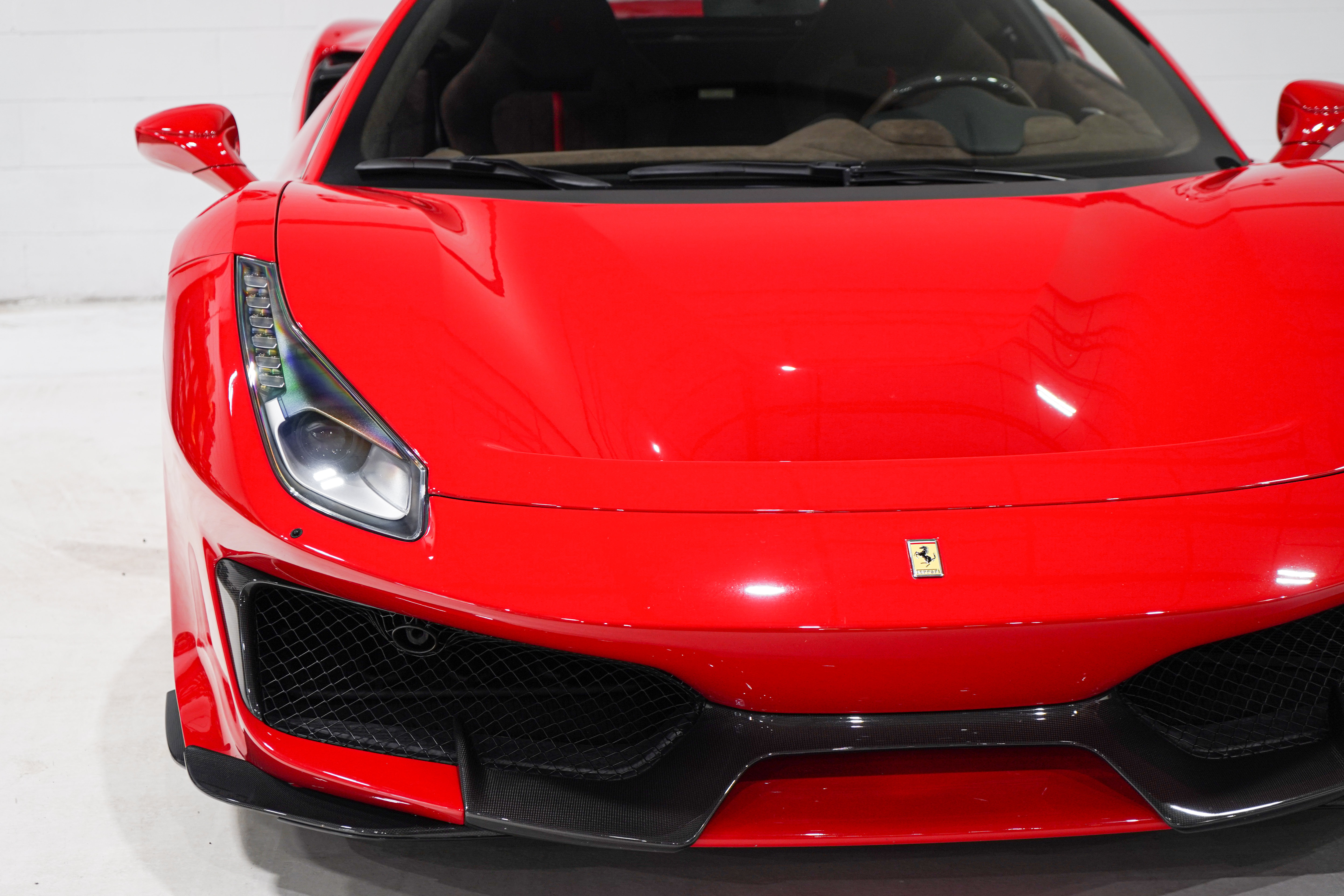 Used 2020 Ferrari 488 Pista Coupe RWD image 29
