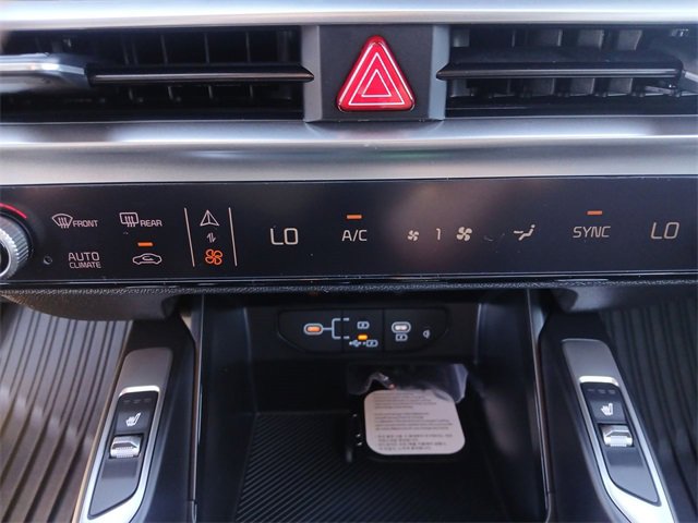 New 2026 Kia Sorento S image 18