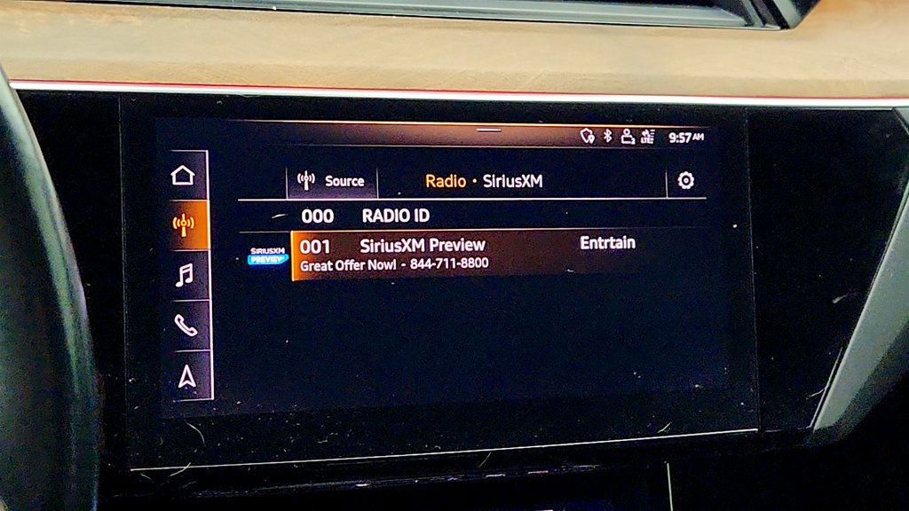 Used 2019 Audi e-tron Prestige w/ Prestige Package image 19