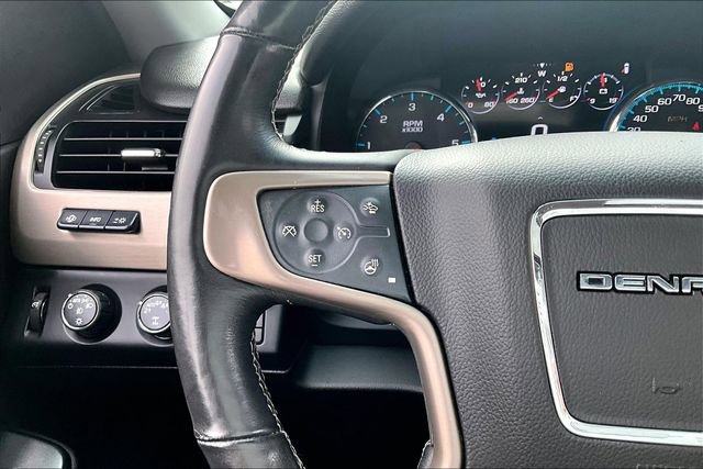 Used 2017 GMC Yukon Denali w/ Open Road Package AWD/4WD image 11