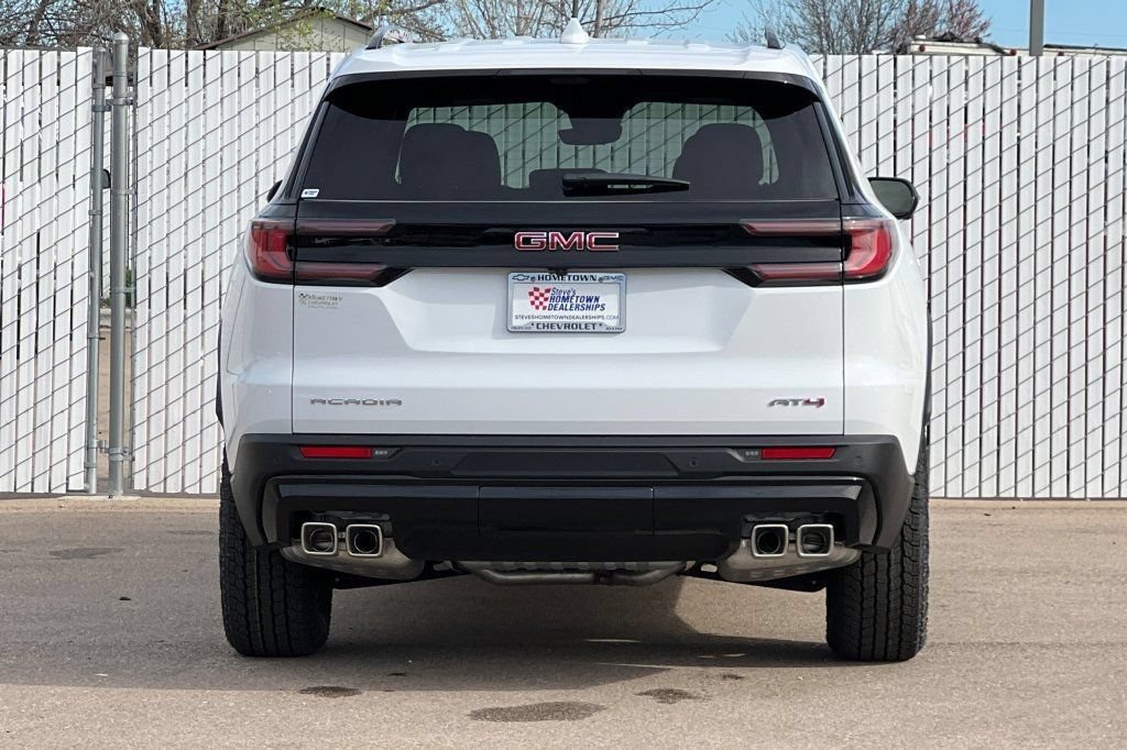 New 2026 GMC Acadia AT4 w/ Luxury Package AWD/4WD image 6