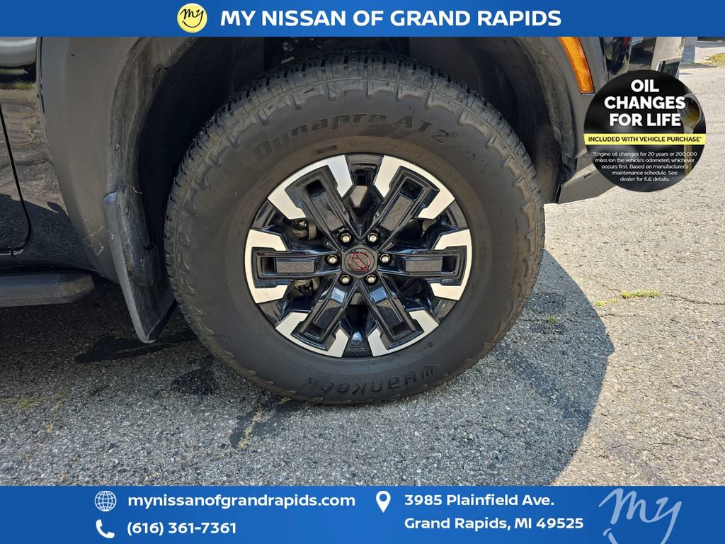 Used 2023 Nissan Frontier PRO-4X w/ Pro Convenience Package AWD/4WD image 33