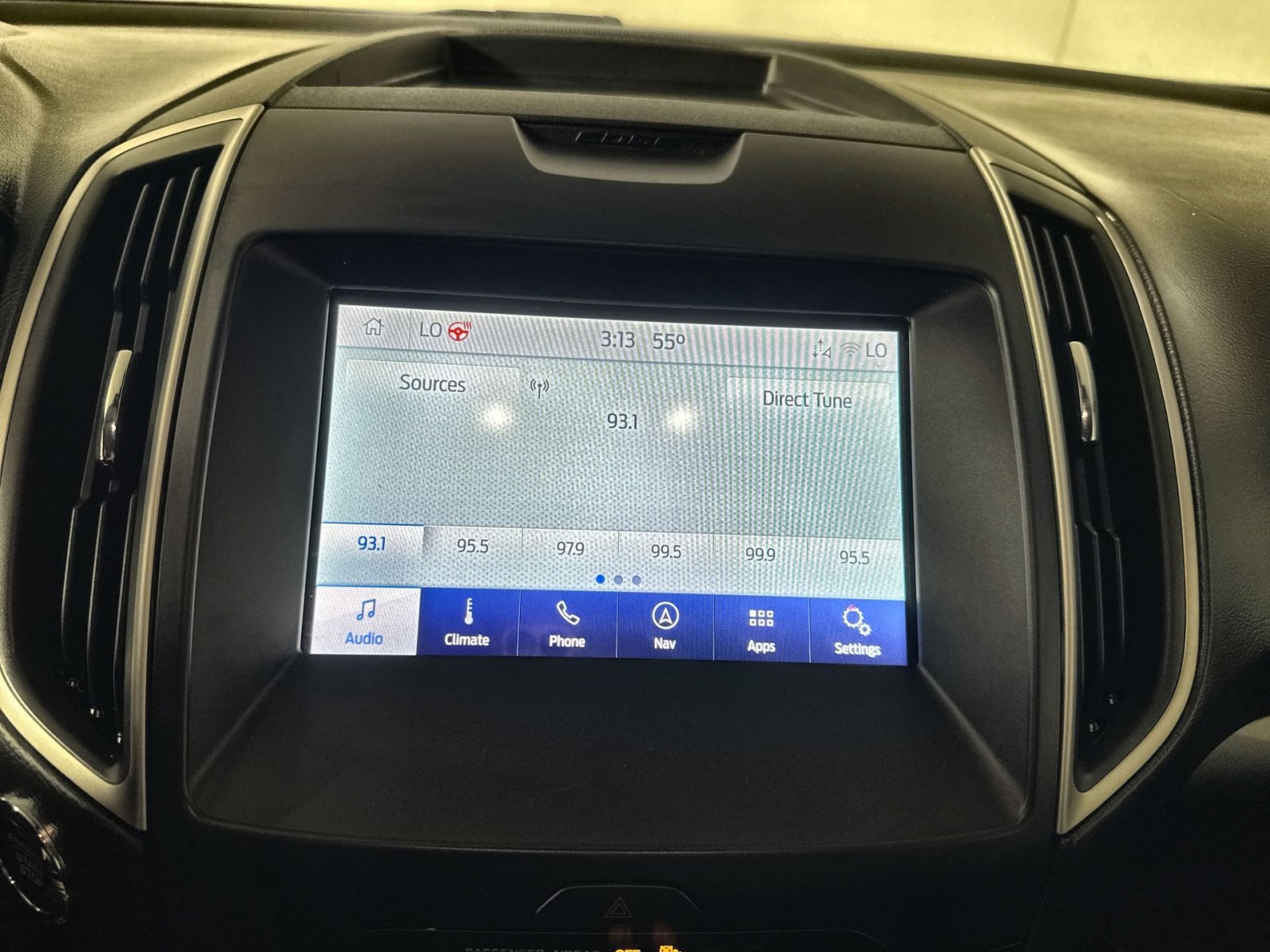 Used 2020 Ford Edge SEL w/ Convenience Package image 18