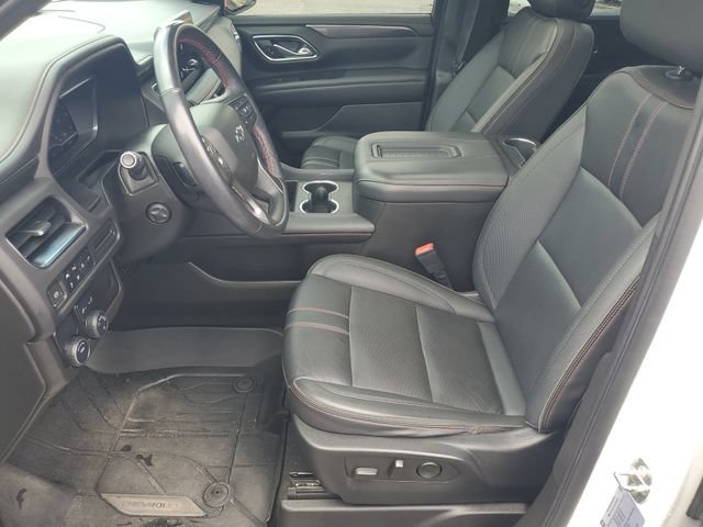 Used 2022 Chevrolet Suburban RST w/ Luxury Package RWD image 5