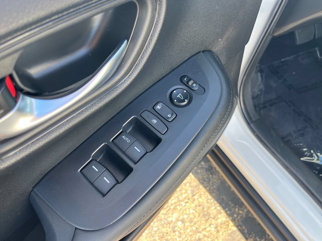 Certified 2024 Honda HR-V LX image 12