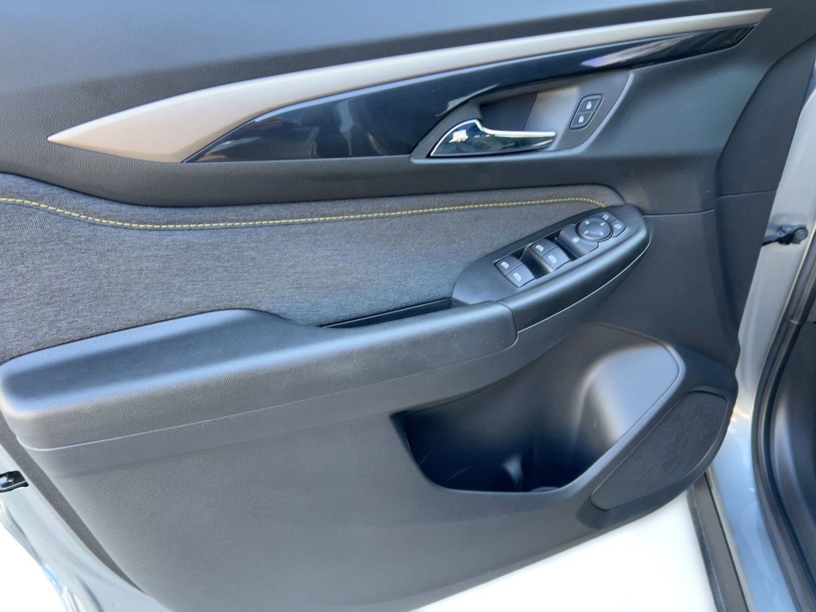 Used 2024 Chevrolet TrailBlazer ACTIV w/ Driver Confidence Package image 13