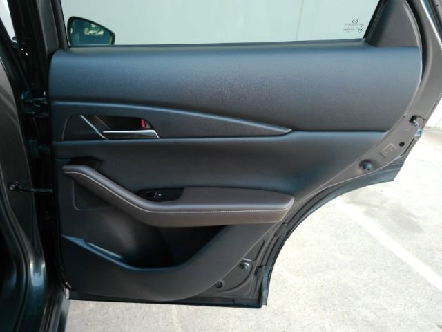 Used 2020 MAZDA CX-30 AWD w/ Premium Package image 25