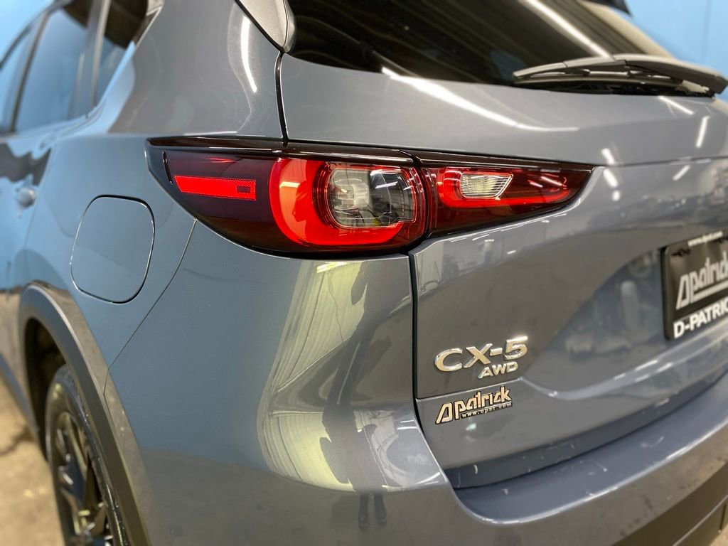 Used 2023 MAZDA CX-5 Carbon Edition image 9