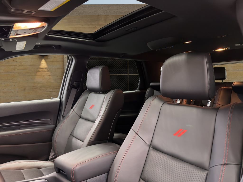 Used 2025 Dodge Durango R/T image 4