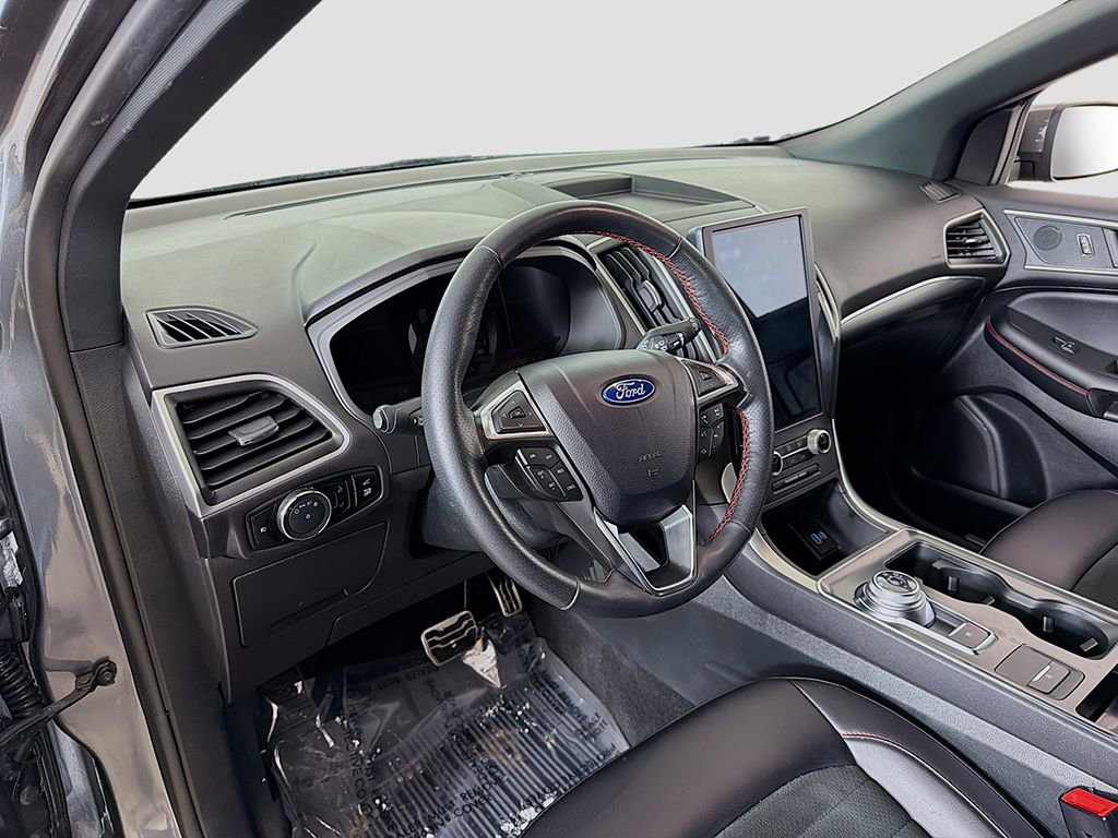 Used 2024 Ford Edge ST-Line AWD/4WD image 18