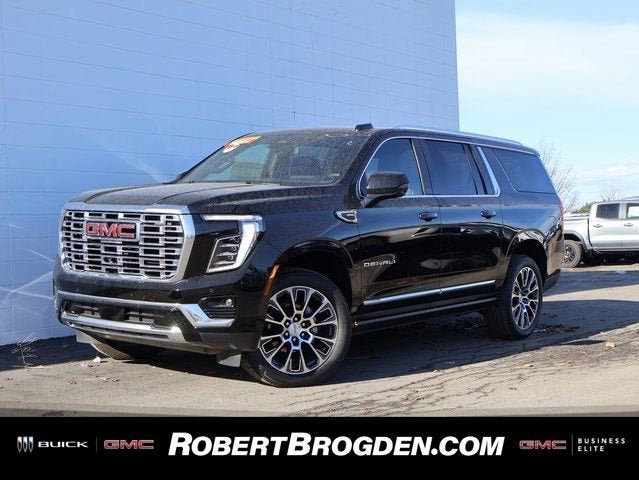 New 2026 GMC Yukon XL Denali w/ Sun & Power Step Package AWD/4WD image 1