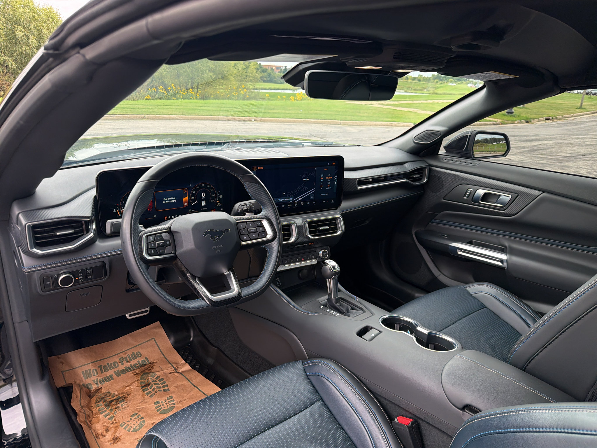 Used 2025 Ford Mustang GT Premium RWD image 19