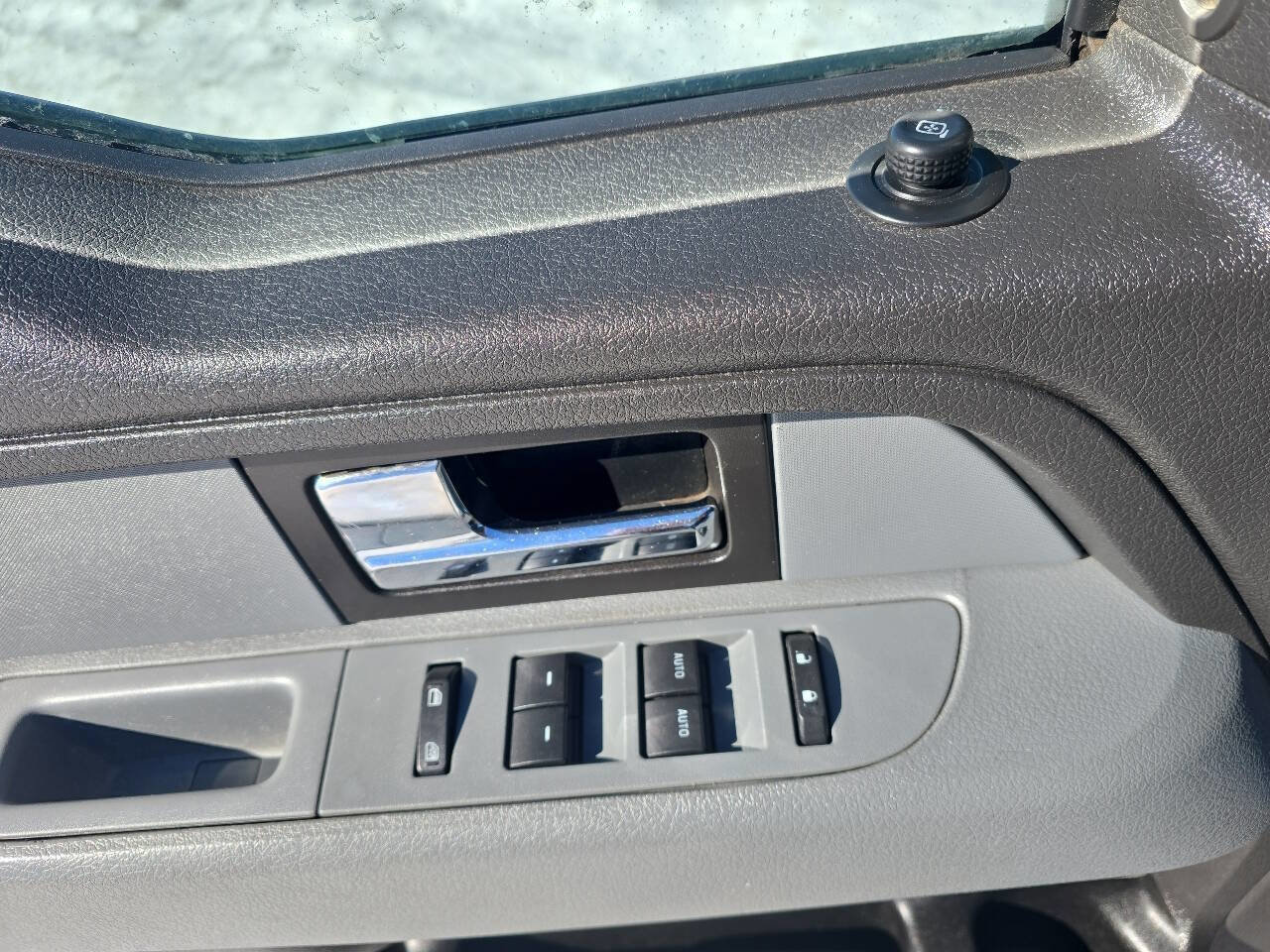 Used 2014 Ford F150 XLT w/ Equipment Group 302A Luxury image 10