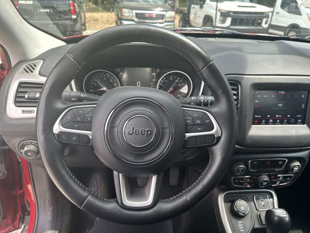 Used 2019 Jeep Compass Latitude w/ Popular Equipment Group AWD/4WD image 14