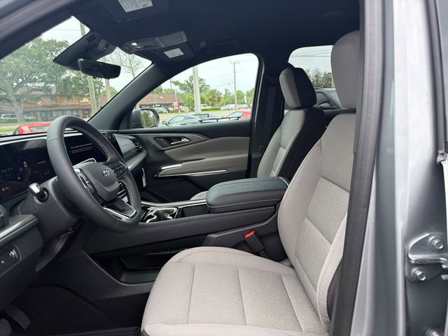 New 2026 Chevrolet Traverse LT w/ Midnight/Sport Edition FWD image 19