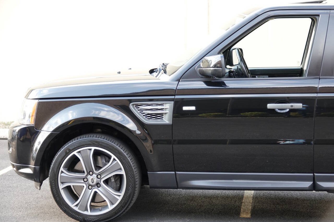 Used 2011 Land Rover Range Rover Sport Supercharged AWD/4WD image 8
