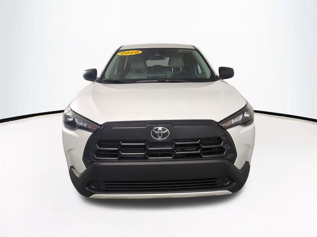 Used 2026 Toyota Corolla Cross L image 3