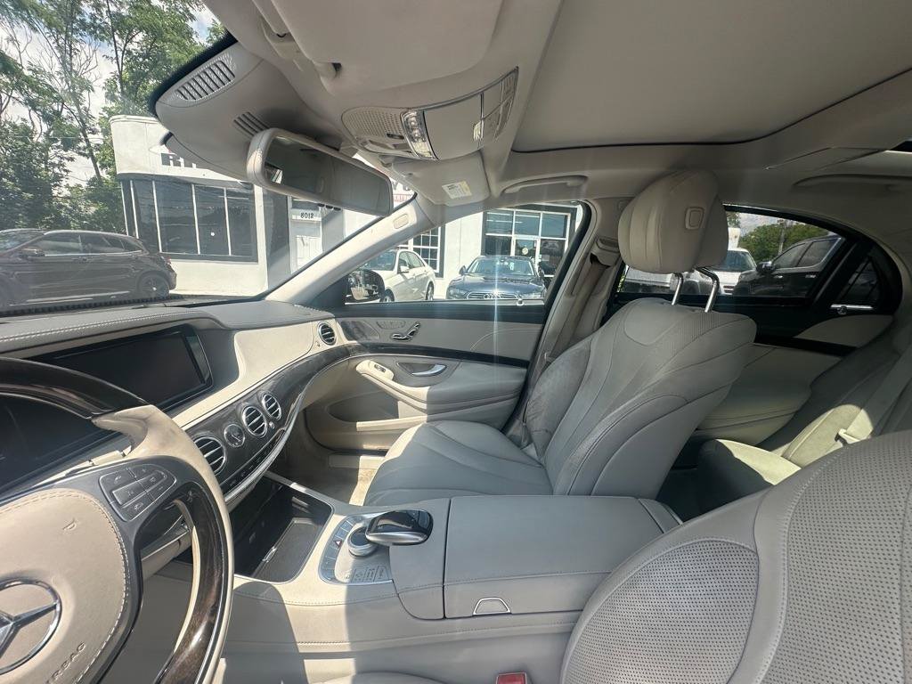 Used 2016 Mercedes-Benz S 550 4MATIC Sedan image 23