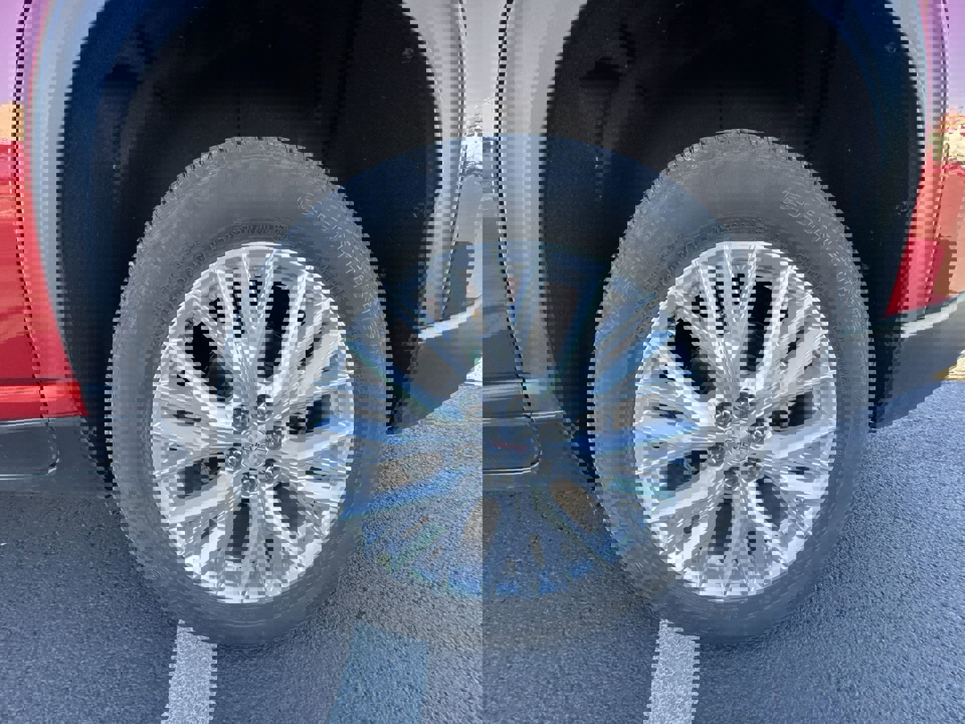 Used 2024 GMC Acadia Elevation w/ Luxury Package image 10