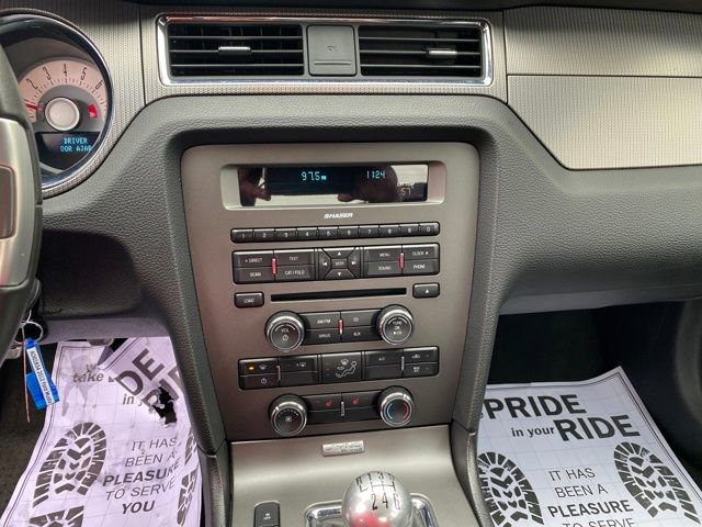 Used 2012 Ford Mustang GT Premium w/ HID Headlamps & Security Pkg image 32