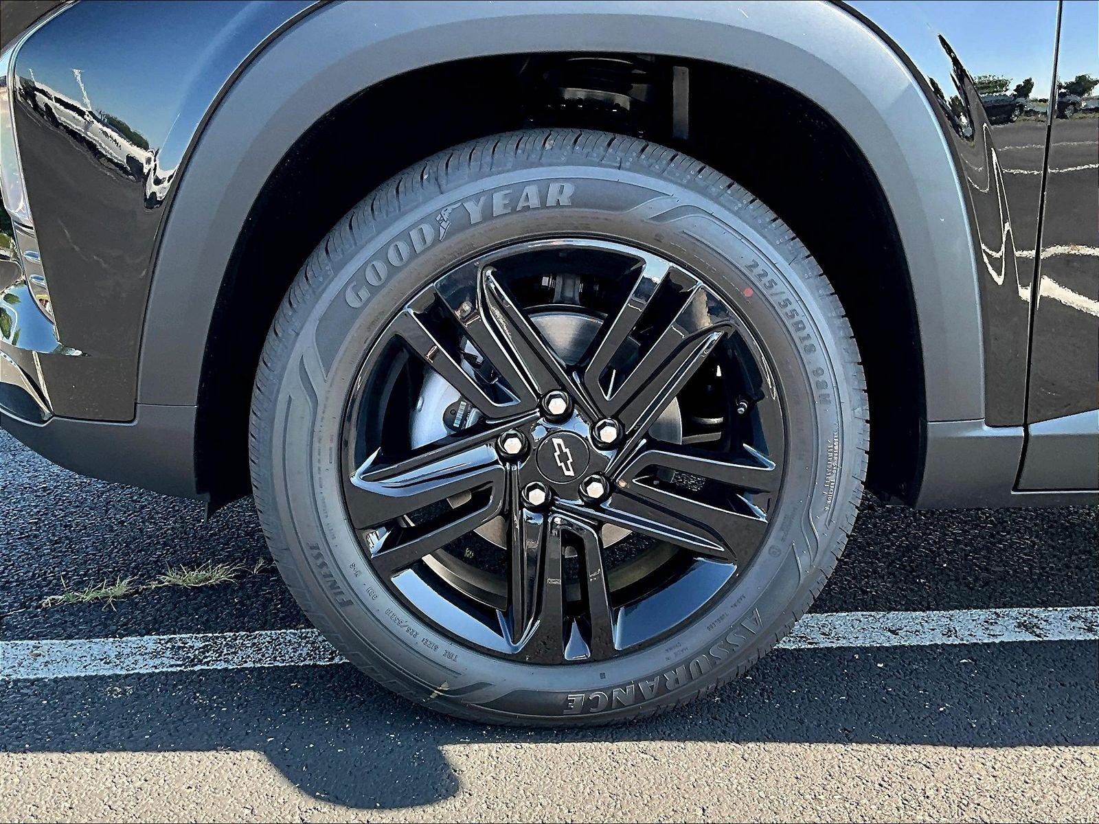 New 2026 Chevrolet Trax ACTIV w/ Driver Confidence Package FWD image 23