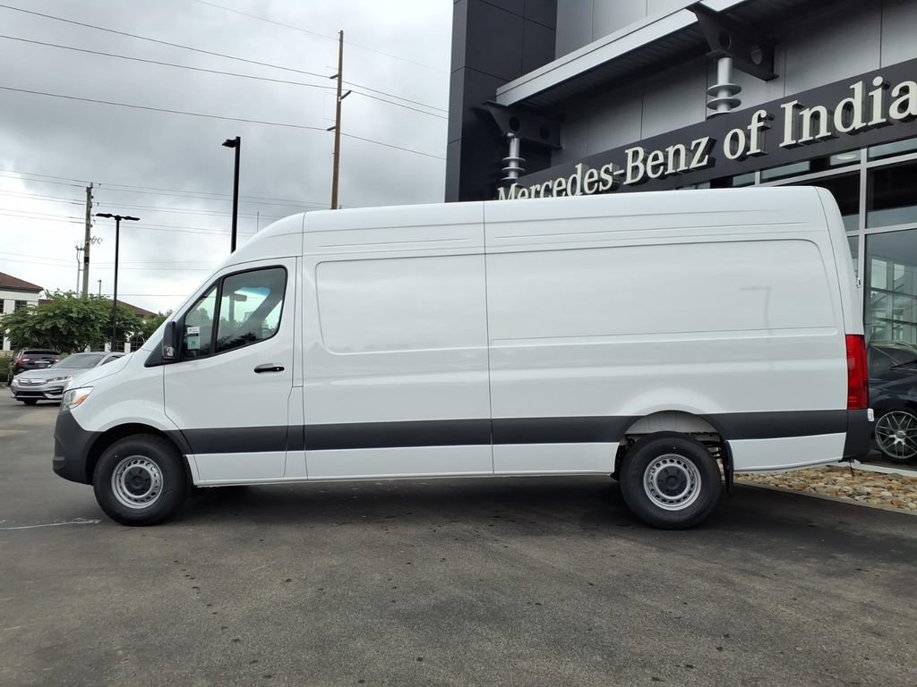 New 2026 Mercedes-Benz Sprinter 2500 image 3