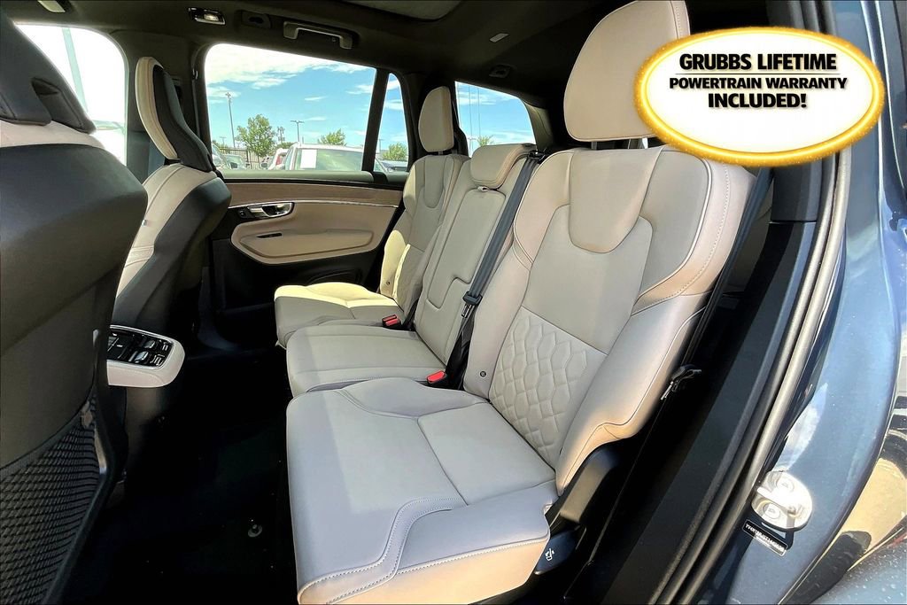 New 2026 Volvo XC90 B5 Core w/ Protection Package Premier image 19